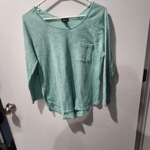 Rue 21 Women's Aqua Pullover